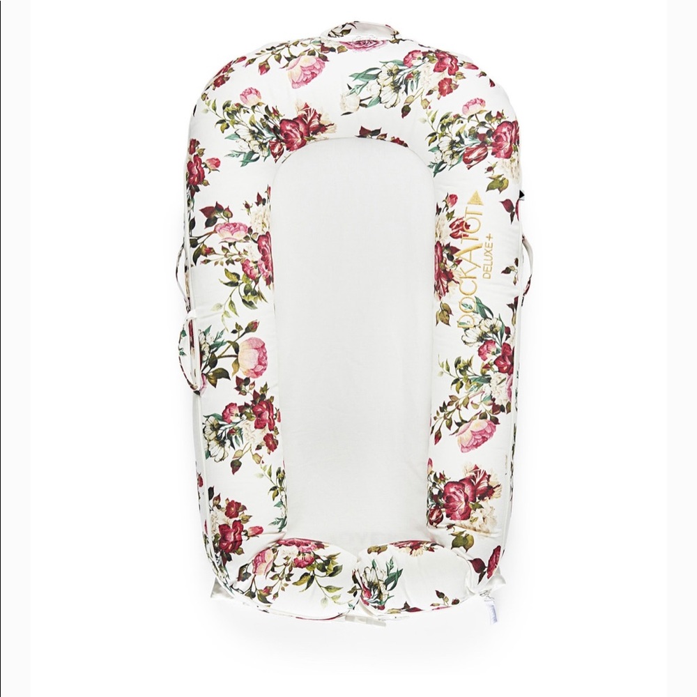 Dockatot Deluxe - floral pattern